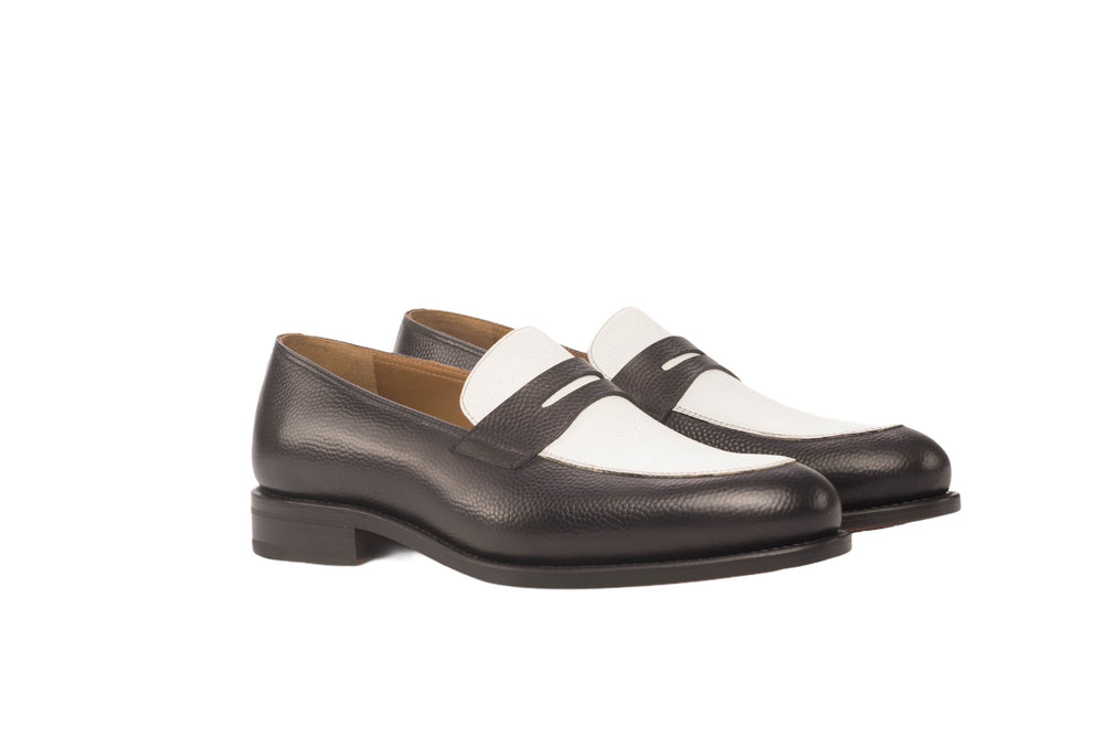 Pebbled Penny Loafer